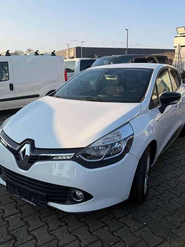 Gebraucht Renault Clio IV LIMITED 73 PS (53 kW) 2016 Gletscherweiss Kleinwagen
