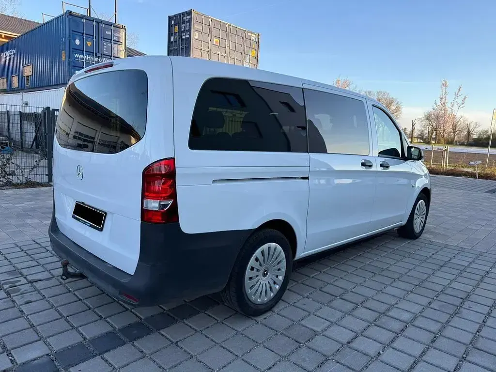 Gebraucht Mercedes Vito 163 PS (119 kW) 2022 Weiß Van