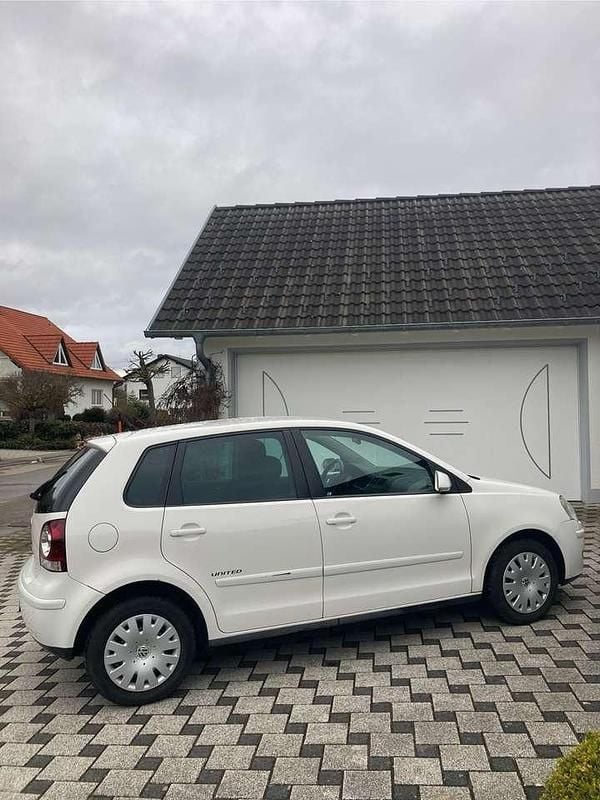 Gebraucht VW Polo 80 PS (58 kW) 2008 Weiß Kleinwagen