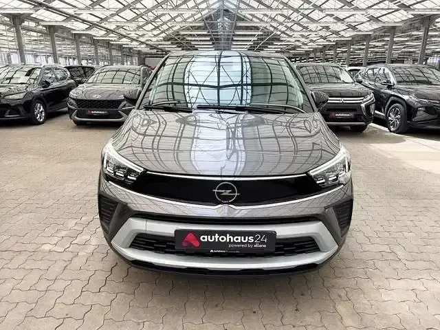 Używany Opel Crossland Elegance 131 KM (96 kW) 2024 Szary SUV