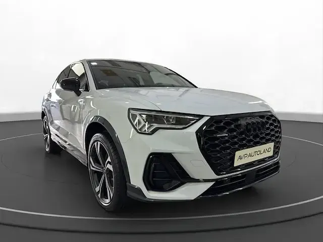 Gebraucht Audi Q3 Sportback S-Line 190 PS (139 kW) 2025 Weiß SUV