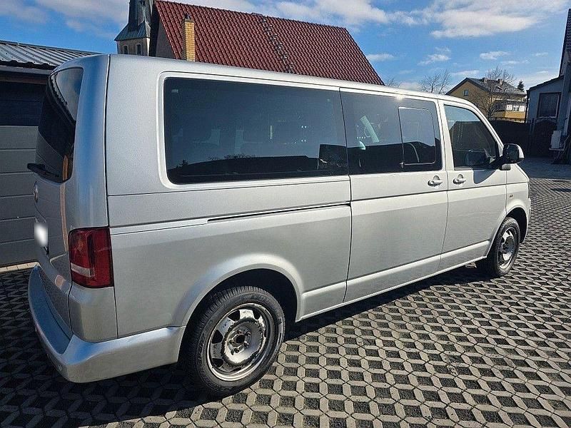 Gebraucht VW T5 Comfortline 179 PS (131 kW) 2011 Silber Van