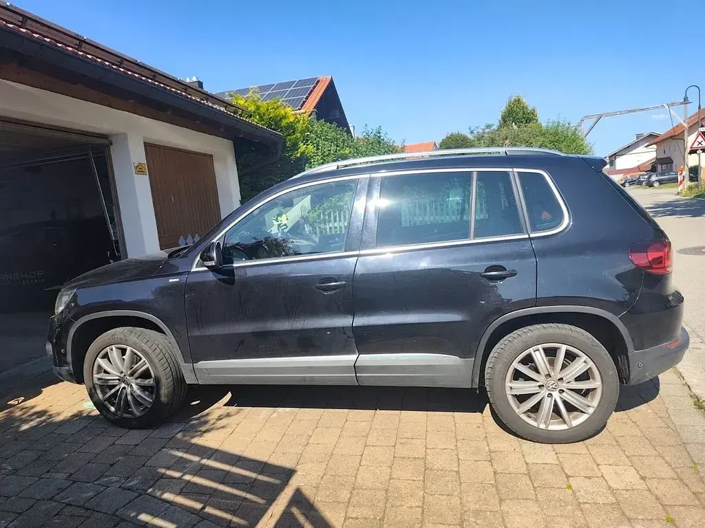 Gebraucht VW Tiguan Sportline 179 PS (131 kW) 2014 Schwarz SUV