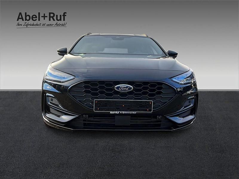 Neu Ford Focus ST-Line X 155 PS (114 kW) 2026 Schwarz Limousine