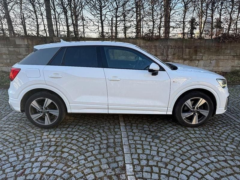 Gebraucht Audi Q2 S-Line 150 PS (110 kW) 2017 Weiß SUV