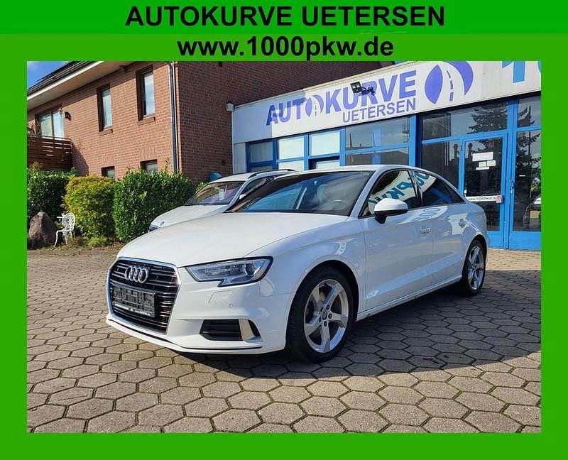 Weiß Gebraucht 2019 Audi A3 Sport Limousine | 14.690 € (Guter Preis) - Bild 1/4
