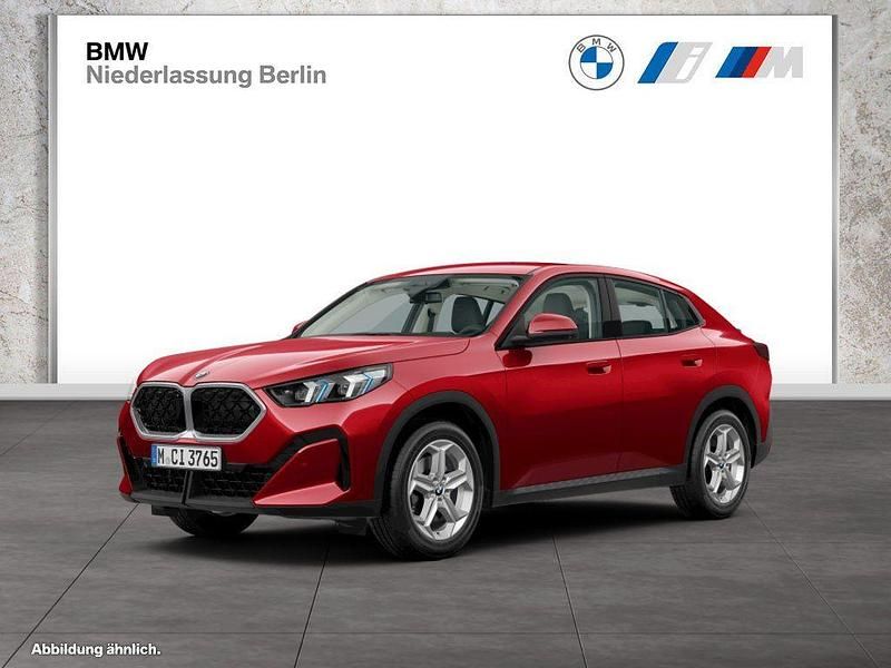 Gebraucht BMW X2 156 PS (114 kW) 2025 Rot SUV