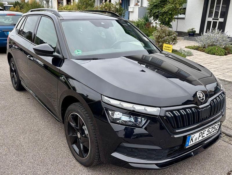 Schwarz Gebraucht 2020 Skoda Kamiq Monte Carlo SUV | 17.900 € (Superpreis) - Bild 1/4