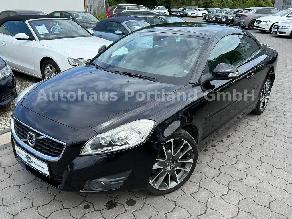 Gebraucht Volvo C70 Summum 136 PS (100 kW) 2010 Schwarz Cabrio