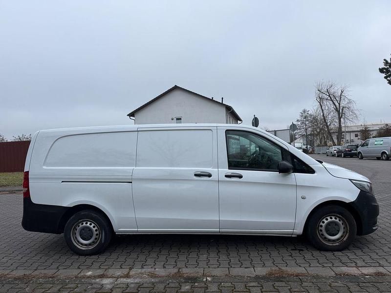 Gebraucht Mercedes Vito 163 PS (119 kW) 2016 Weiß Van
