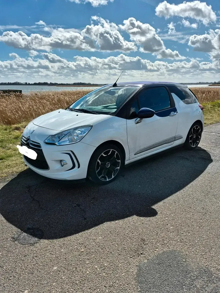 Brugt Citroën DS3 So Chic 120 HK (88 kW) 2013 Hvid Sedan
