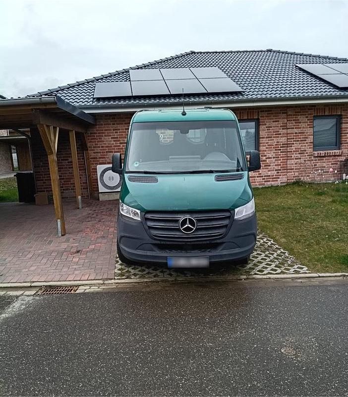 Gebraucht Mercedes Sprinter 143 PS (105 kW) 2018 Grün Van