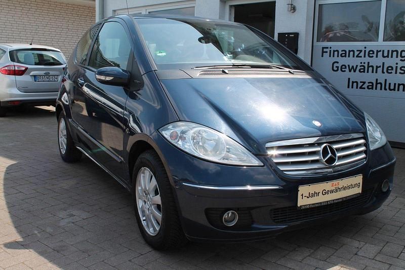 Gebraucht Mercedes A170 Elegance 116 PS (85 kW) 2004 Blau Limousine