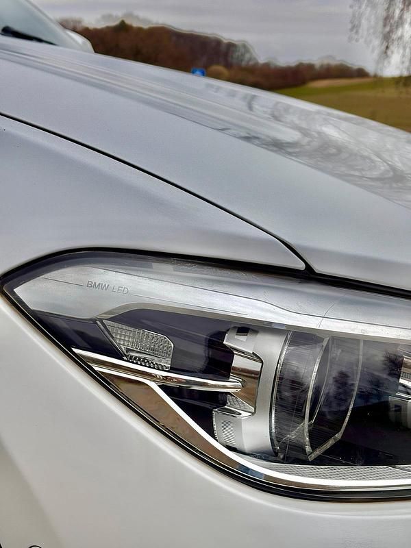 Gebraucht BMW 118 Advantage 136 PS (100 kW) 2016 Weiß Kleinwagen