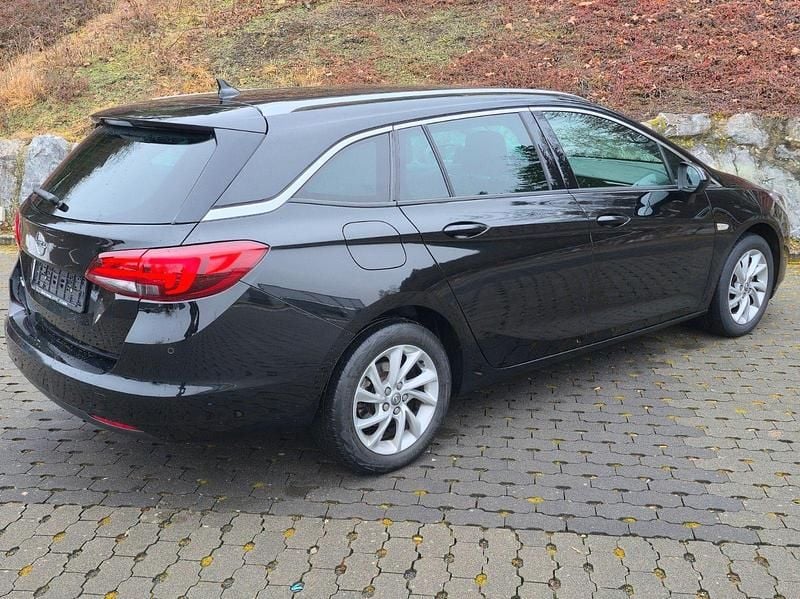 Gebraucht Opel Astra 131 PS (96 kW) 2020 Schwarz Kombi