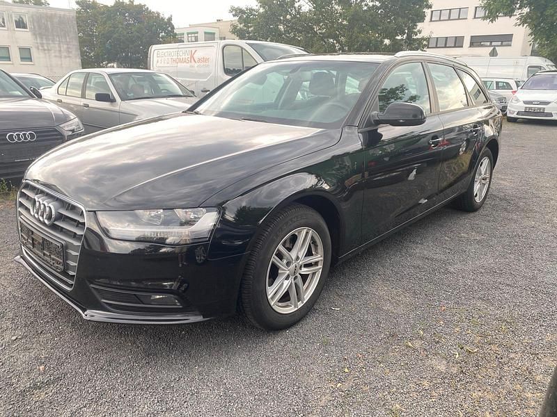 Schwarz Gebraucht 2015 Audi A4 Kombi | 10.700 € (Guter Preis) - Bild 1/4