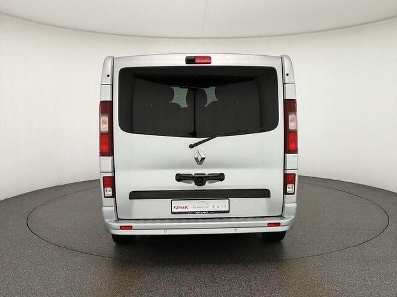 Gebraucht Renault Trafic 170 PS (125 kW) 2024 Silber Van / Kleinbus