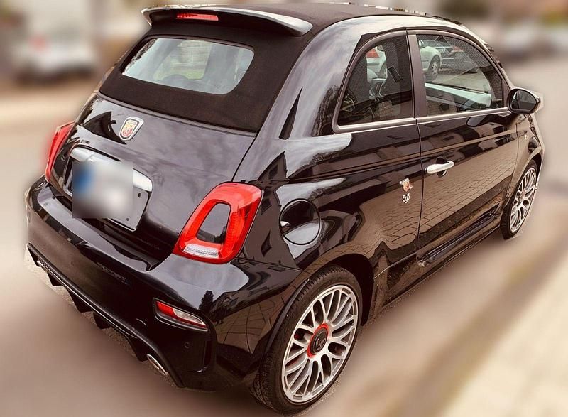 Usata Abarth 595C 145 CV (106 kW) 2018 Nero Cabrio