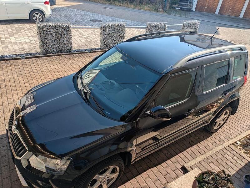 Gebraucht Skoda Yeti Active 150 PS (110 kW) 2016 Schwarz SUV