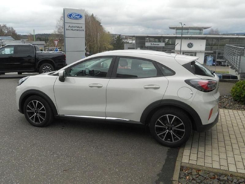 Gebraucht Ford Puma Titanium 120 PS (88 kW) 2020 Metropolisweiß metallic SUV