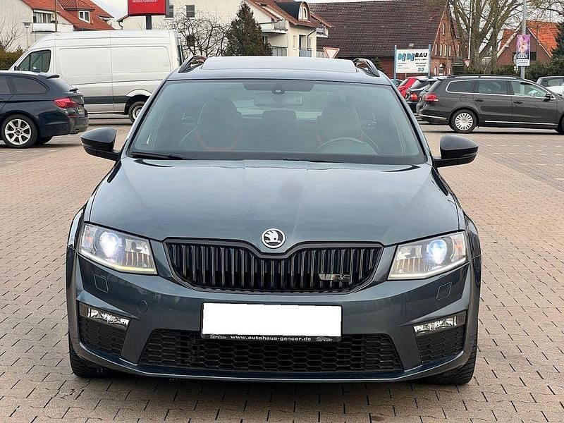 Gebraucht Skoda Octavia RS 184 PS (135 kW) 2016 Grau Kleinwagen
