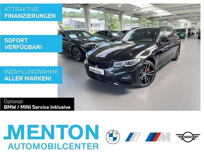 Schwarz Gebraucht 2022 BMW 330e Shadowline Kombi | 36.490 € (Etwas zu teuer) - Bild 1/4