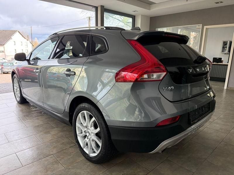 Gebraucht Volvo V40 CC Pro 150 PS (110 kW) 2018 Grau Kombi
