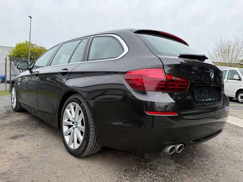 Gebraucht BMW 530 Comfort Edition 258 PS (189 kW) 2015 Braun Limousine