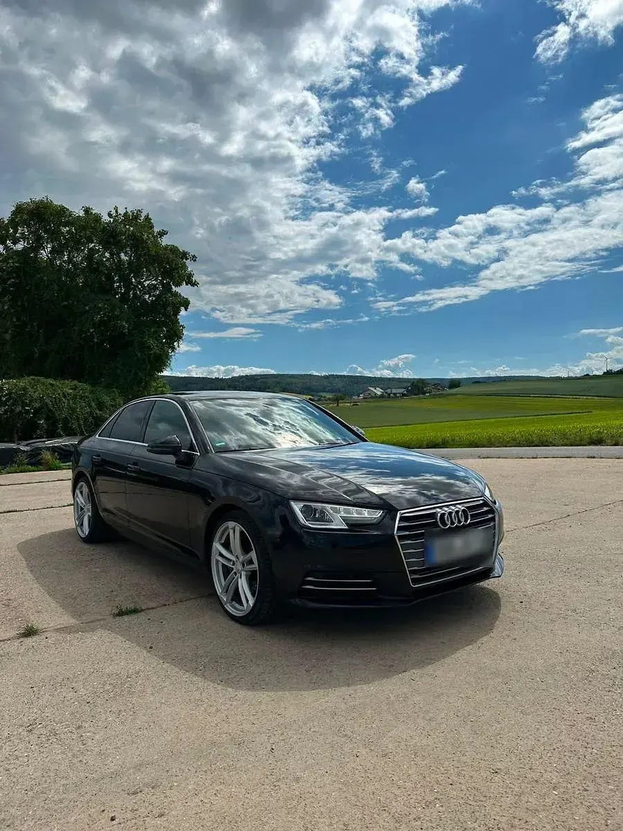 Gebraucht Audi A4 Design 190 PS (139 kW) 2016 Schwarz Limousine