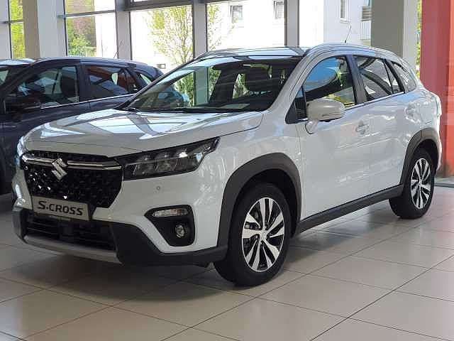Gebraucht Suzuki SX4 S-Cross Comfort+ 102 PS (75 kW) 2023 Cool white pearl metallic metallic SUV