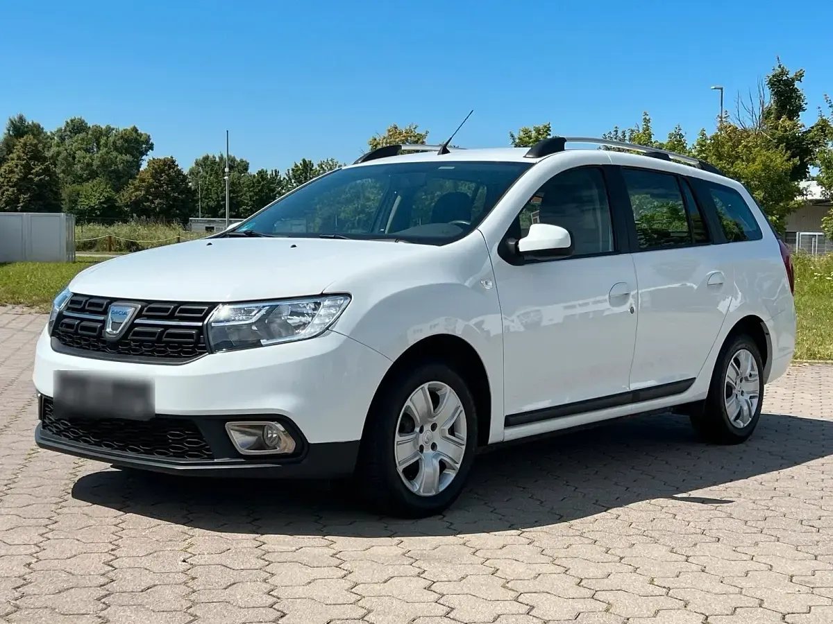 Gebraucht Dacia Logan 70 PS (51 kW) 2020 Weiß Kombi