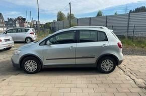 Second-hand VW Golf V 105 CP (77 kW) 2007 Verde Berlinǎ