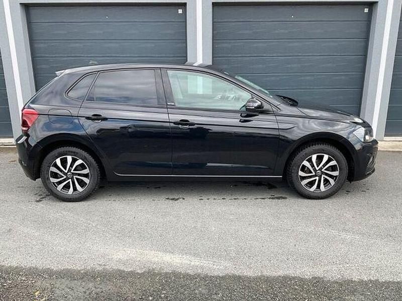 Gebraucht VW Polo Active 95 PS (69 kW) 2021 Andere Kleinwagen