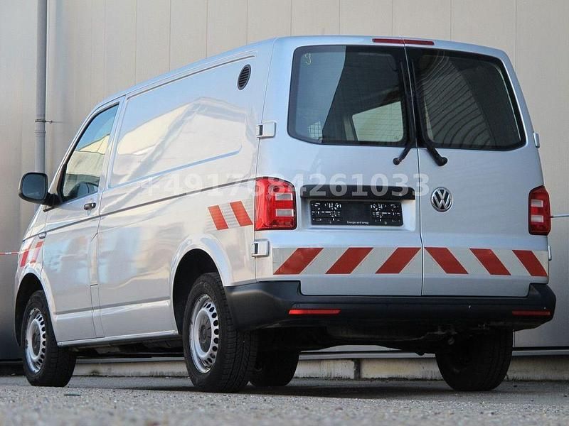 Second-hand VW Transporter 140 CP (102 kW) 2015 Argintiu Van