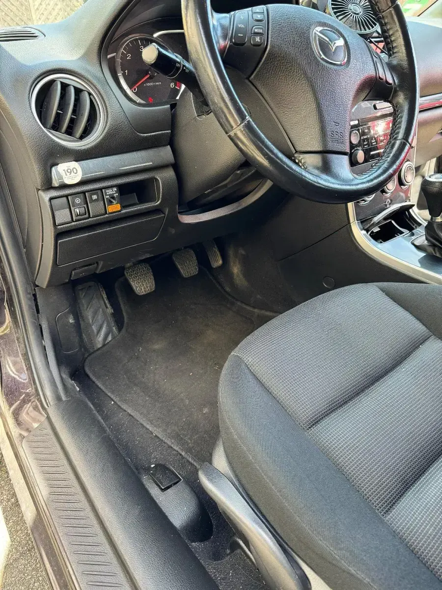 Gebraucht Mazda 6 142 PS (104 kW) 2007 Braun Kleinwagen