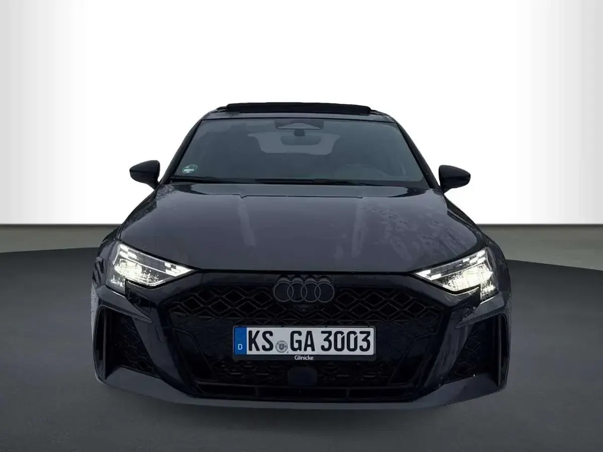 Gebraucht Audi RS3 Sport 400 PS (294 kW) 2026 Daytonagrau perleffekt Limousine