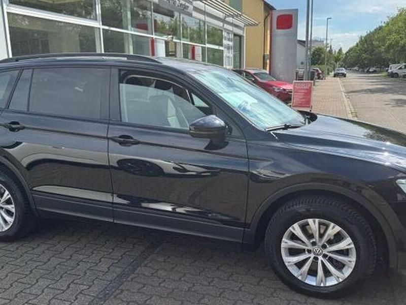 Schwarz Gebraucht 2020 VW Tiguan Allspace SUV | 25.900 € (Superpreis) - Bild 1/4