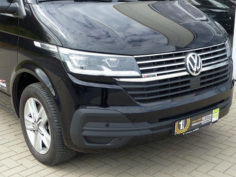 Gebraucht VW Multivan Comfortline 204 PS (150 kW) 2023 Deep black perleffekt Van