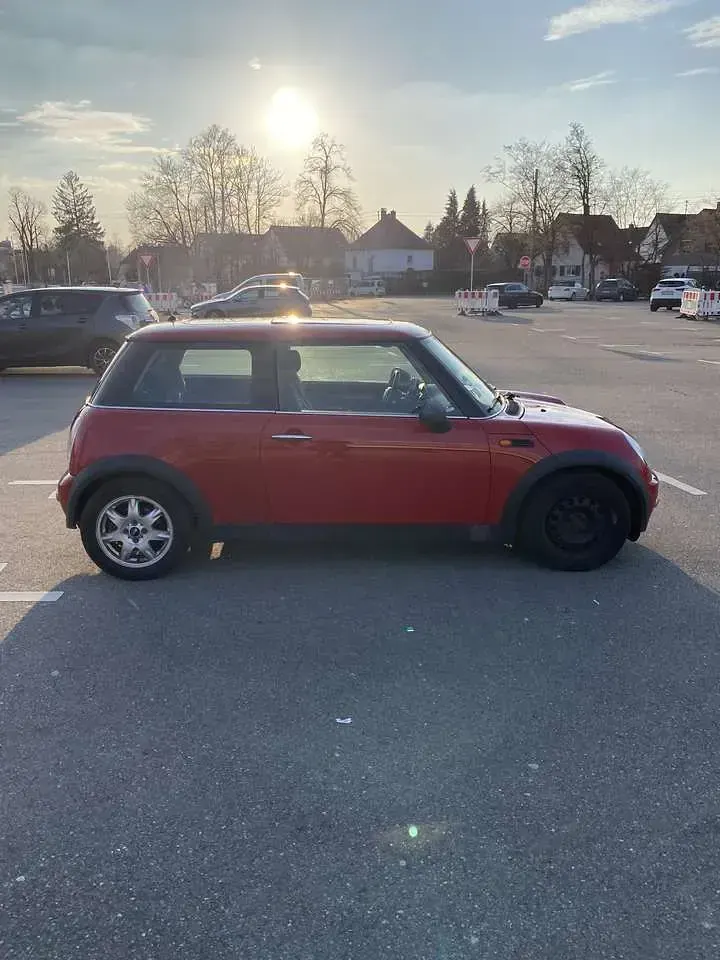 Usata Mini ONE 90 CV (66 kW) 2003 Rosso Utilitaria