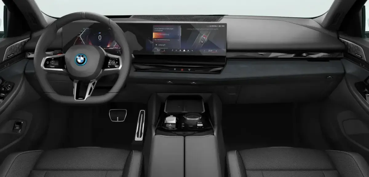 Gebraucht BMW 550e Comfort Edition 489 PS (359 kW) 2026 Weiß Kombi
