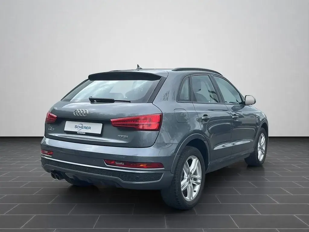 Gebraucht Audi Q3 Advanced 150 PS (110 kW) 2017 Monsungrau metallic (metallic) SUV