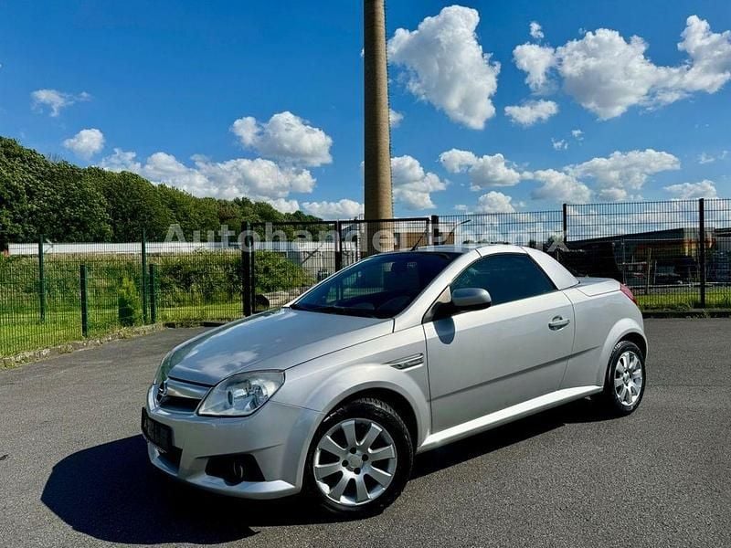 Gebraucht Opel Tigra Enjoy 90 PS (66 kW) 2005 Silber Cabrio