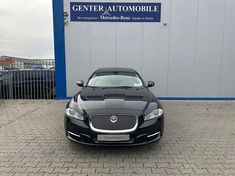 Gebraucht Jaguar XJ Premium Luxury 385 PS (283 kW) 2011 Grau Limousine