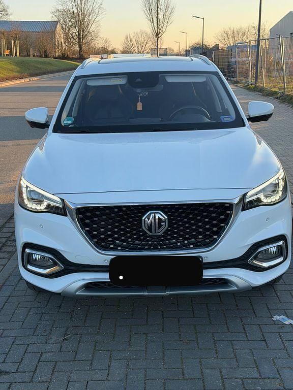 Weiß Gebraucht 2022 MG EHS Luxury SUV | 22.700 € (Teuer) - Bild 1/4