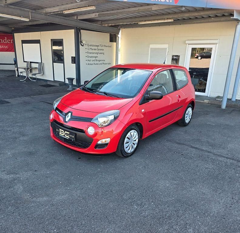 Second-hand Renault Twingo 75 CP (55 kW) 2015 Roșu Hatchback