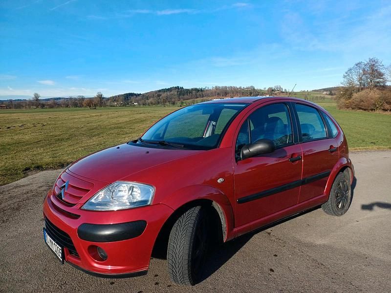 Rot Gebraucht 2008 Citroën C3 Kleinwagen | 1.750 € (Guter Preis) - Bild 1/4