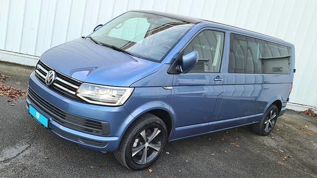 Second-hand VW Caravelle 204 CP (150 kW) 2017 Albastru Van