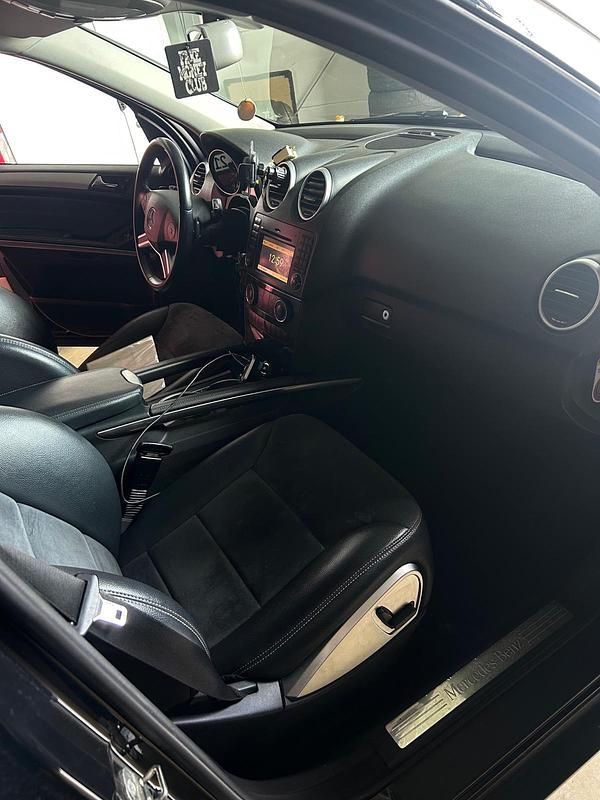 Gebraucht Mercedes ML320 2008 Schwarz SUV