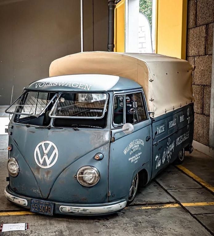 Blau Gebraucht 1955 VW T1 Van | 49.850 € - Bild 1/4