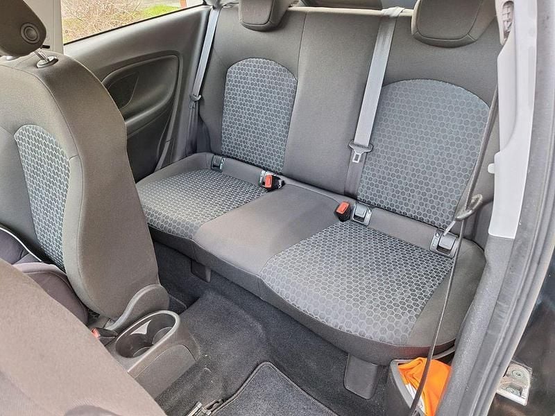 Gebraucht Opel Corsa Edition 69 PS (50 kW) 2017 Schwarz Kleinwagen